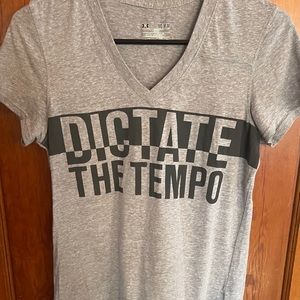 Under Armour great T-shirt